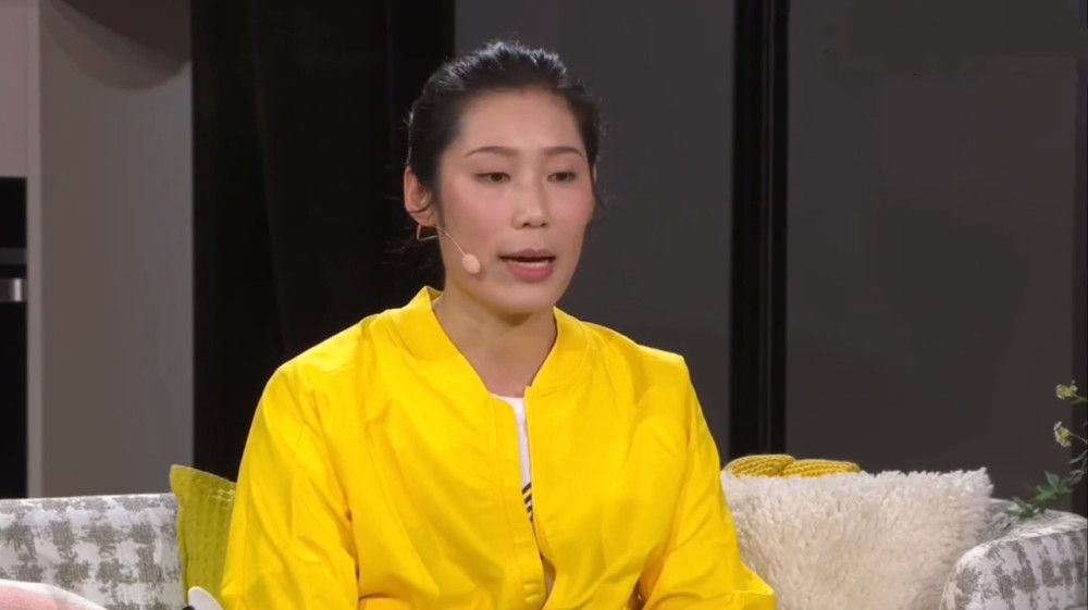亚洲三级在线播放